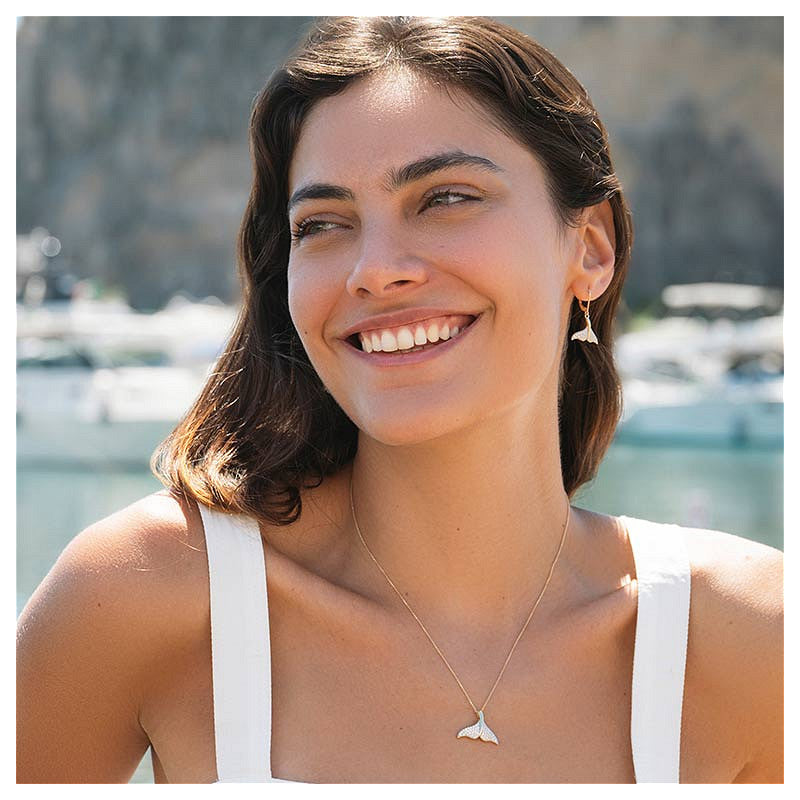 14ct Gold Lab Grown Diamond Whale Tail Necklace