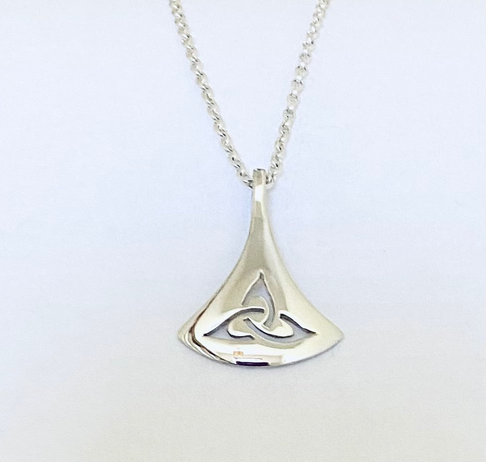 Sterling Silver Trinity Knot Pendant