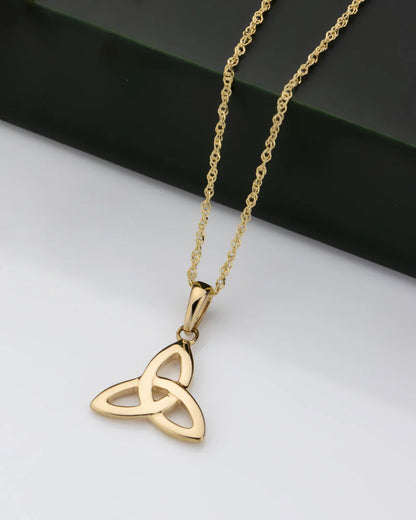 10ct Yellow Gold Small Trinty Knot Pendant